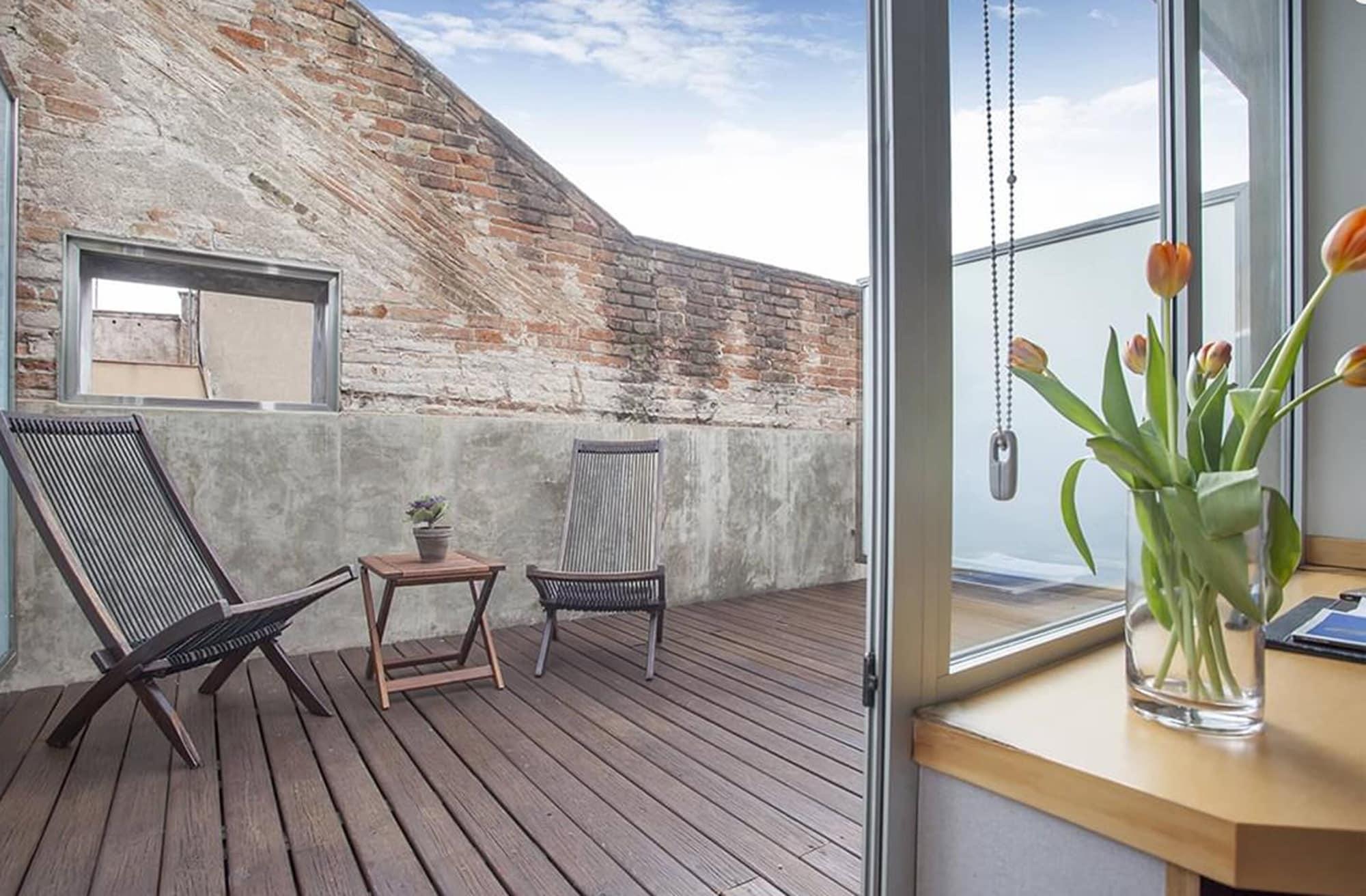 Onix Liceo Hotel Barcelona Exterior foto